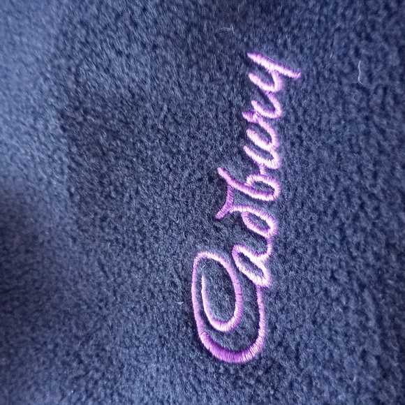 Official Cadbury Chocolate Zip-Up Fleece Jacket - Picture 4 of 8